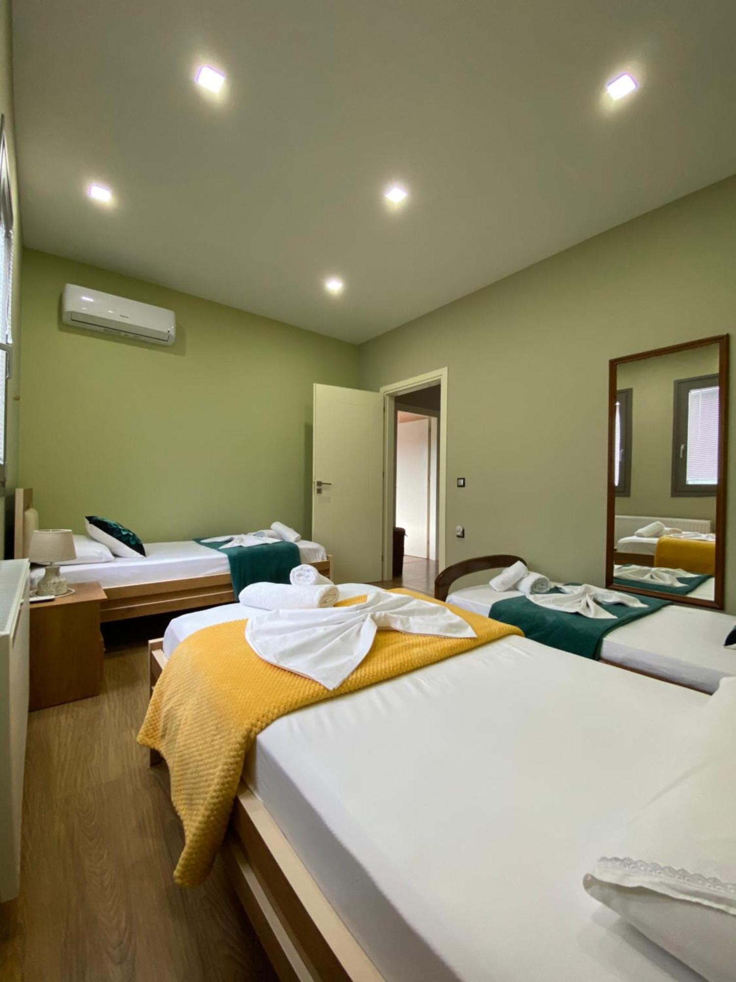 Villa Pamela Permet Bagian luar foto